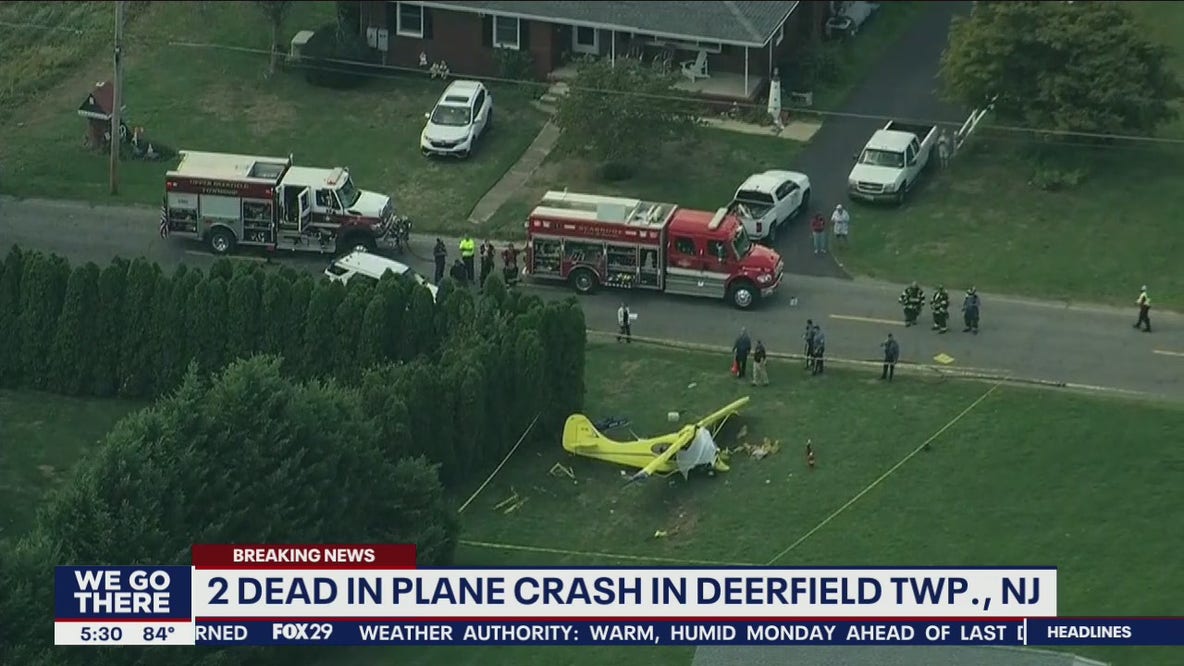 2 dead after small plane crashes in New Jersey, officials say
